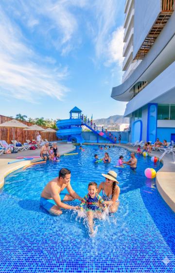 Beach Acapulco Krystal® Beach Acapulco Beach Acapulco Krystal® Beach Acapulco